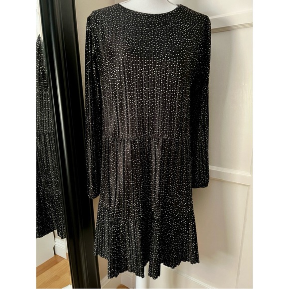 Zara | Dresses | Zara Black And White Long Sleeve Dress | Poshmark